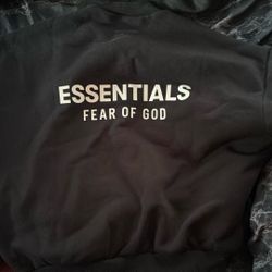 Essentials sweat Shirt