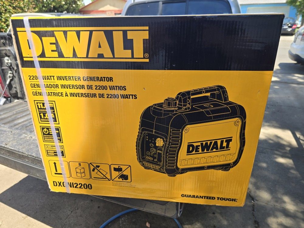 Generator Dewalt Super Quiet