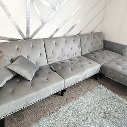 Light Grey L Sectional w/ ottomon 