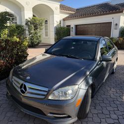 Mercedes Benz C(contact info removed)