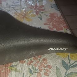 Giant Bike Seat 