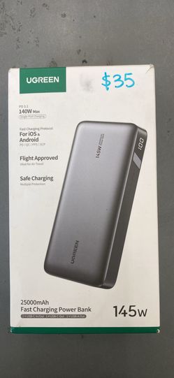 UGREEN fast charging power bank