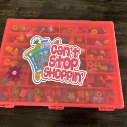 Vintage Shopkins and carry storage case- in EUC! 