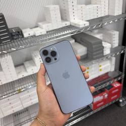🚨iPhone 13 Pro Max – Excellent Condition – Unlocked – Ready to Use