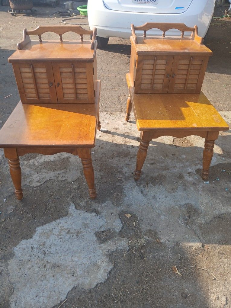 Antique End Tables Good Condition $35