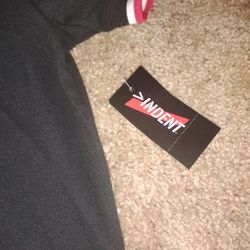 Brand New Medium Indent T-shirt 