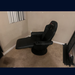 Game chair