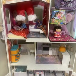 Girls Dollhouse 