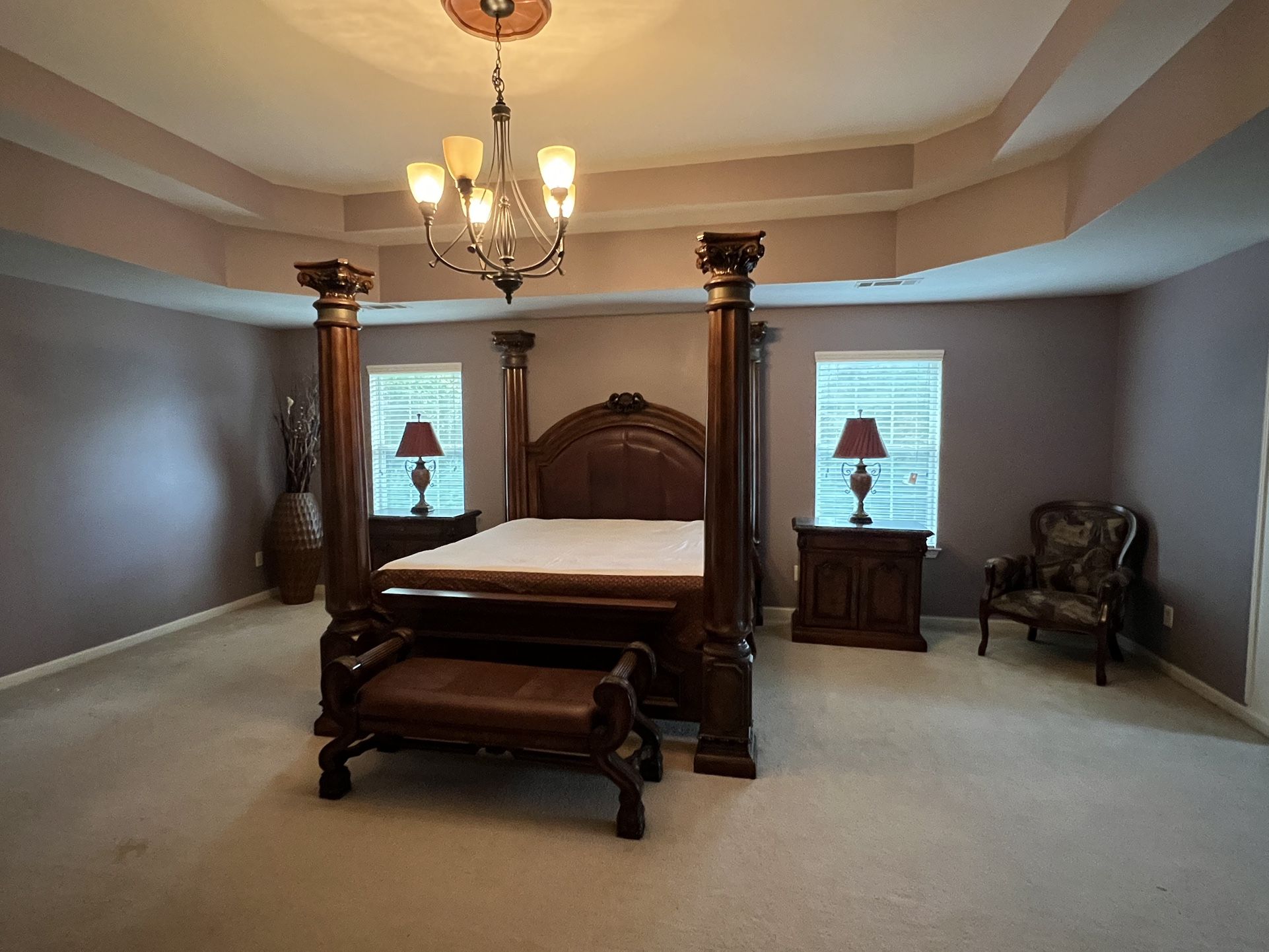 King Bedroom Suite for Sale in Lithonia, GA OfferUp