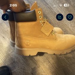 Classic Timberland Boots  Sz 11M