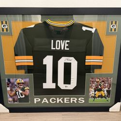 Jordan Love Autographed and Framed Green Green Bay Jersey Auto Beckett COA