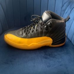 JORDAN 12 RETRO UNIVERSITY GOLD