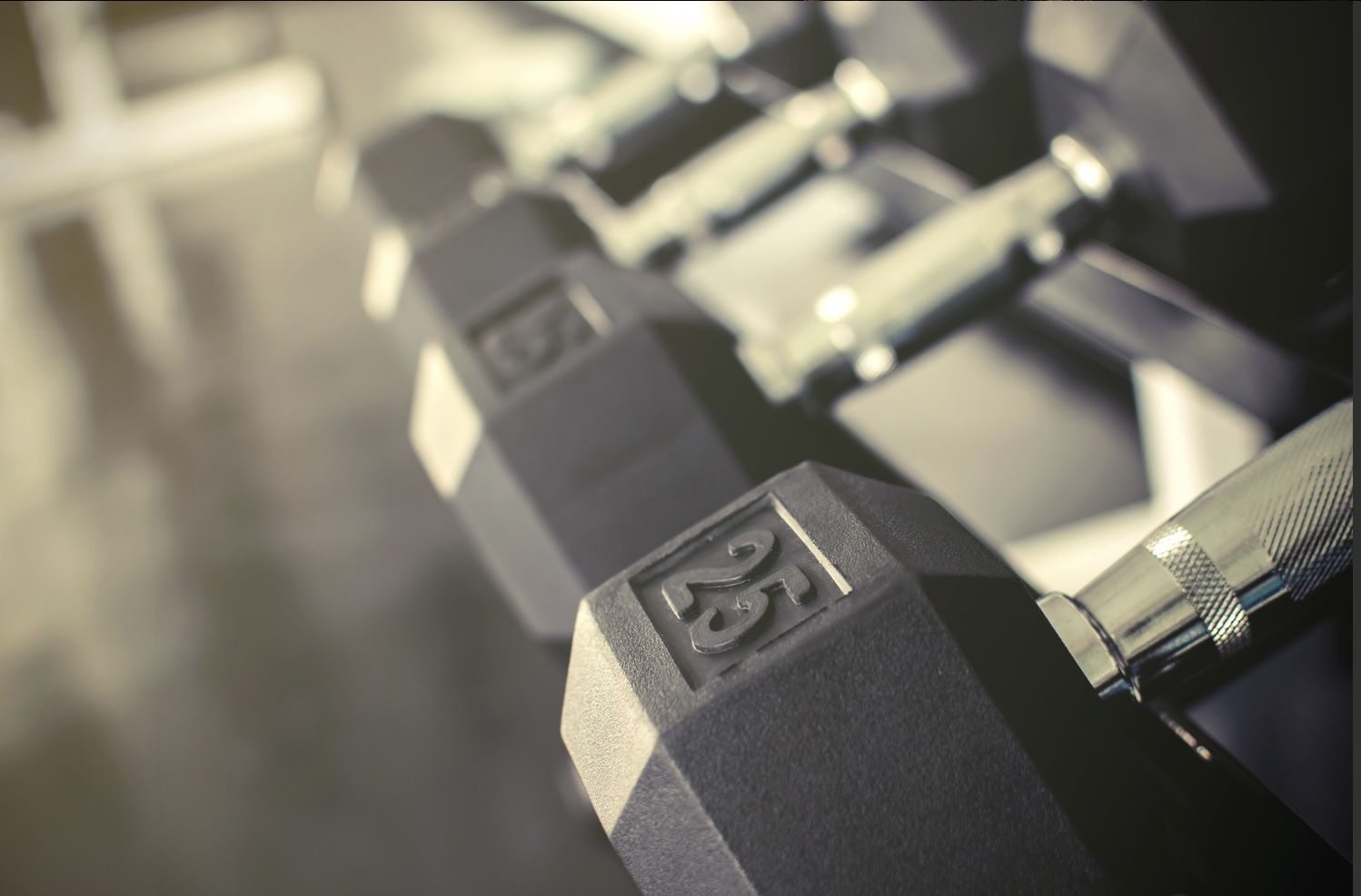 Brand New In Box 5-50 Lb Rubber Coated Dumbbell Set- $2 A Lb