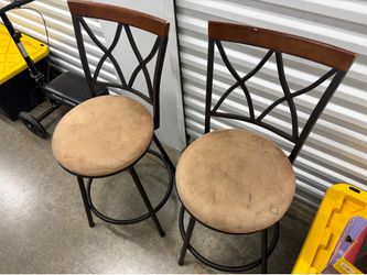 Stool chair *MOVE OUT SALE
