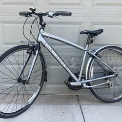 Diamondback Hybrid Bike (Size M)