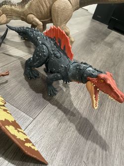 Dinosaur toy