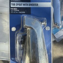TUB SPOUT WITH DIVERTER