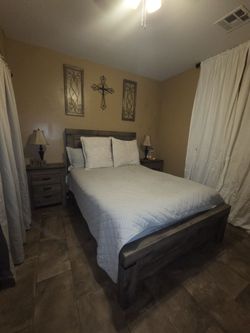 Queen bed