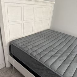 Bedroom Set With Mattress 