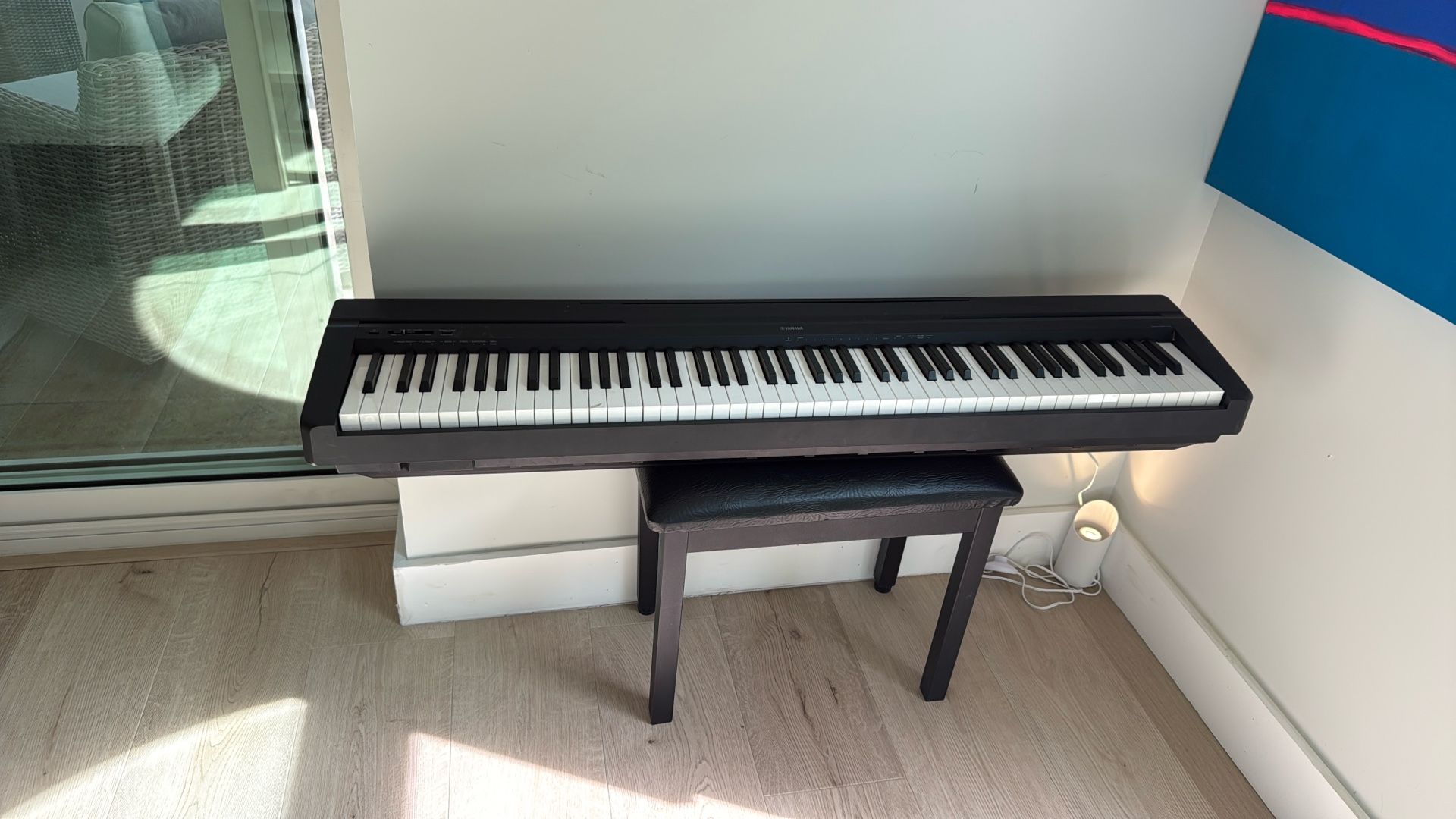 Yamaha Keyboard Needs A Plug And Stand But Works Perfect 