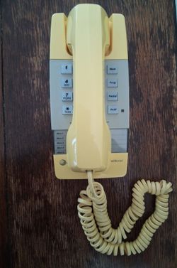 AT&T "Signature Traditional" 1980s Vintage Landline Telephone. $20