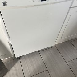 Kenmore Dishwasher 