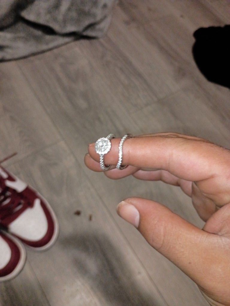 diamond ring