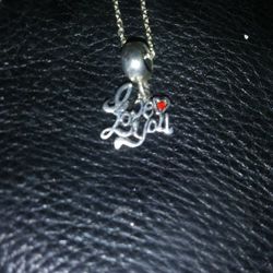 Stering silver "I love you " Pendant And necklce