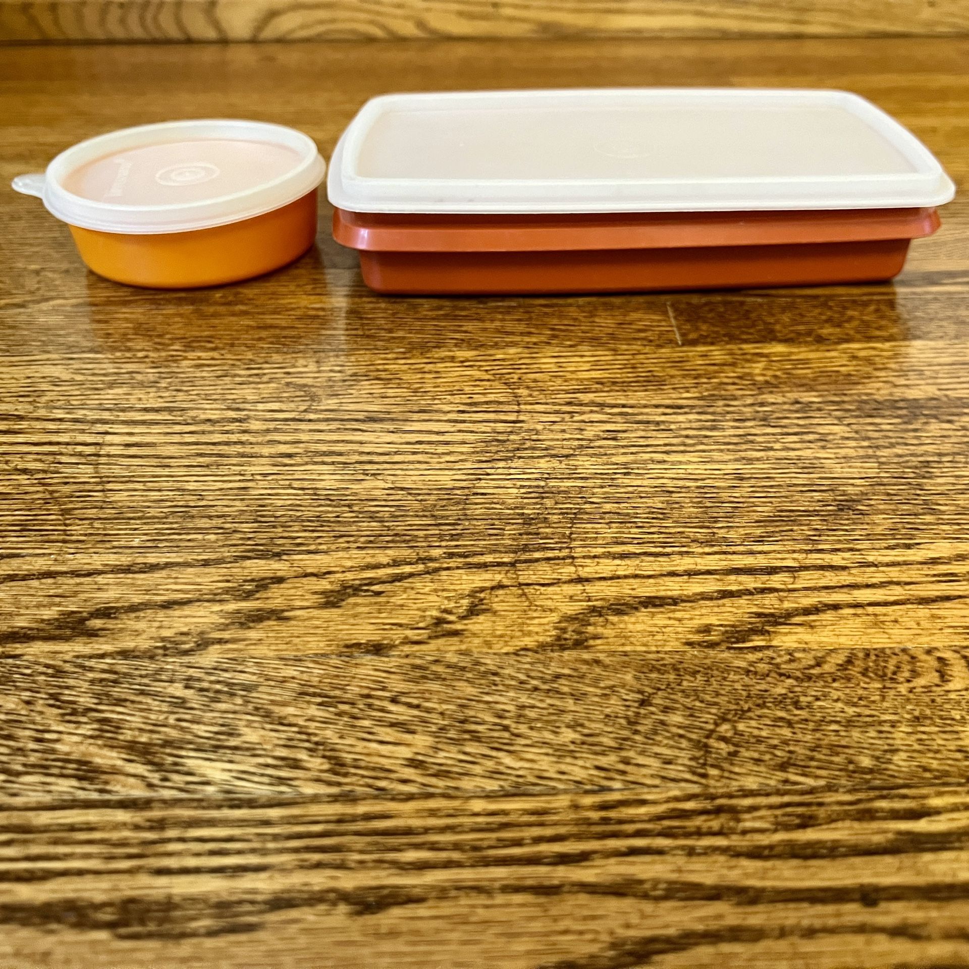 Vintage Tupperware set Deli Keeper and wonder bowl with lids