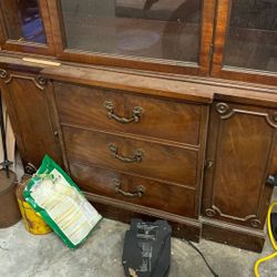 China cabinet antique