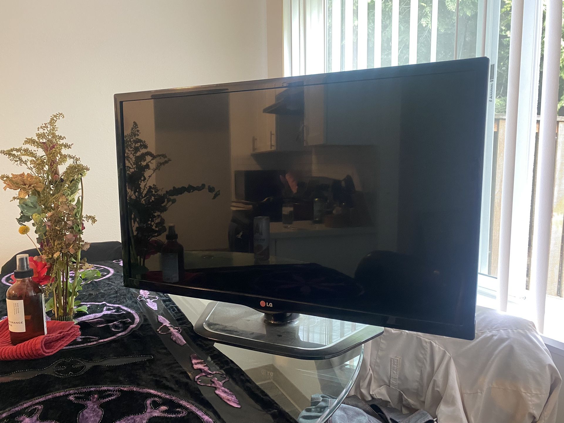 29” LG TV :)