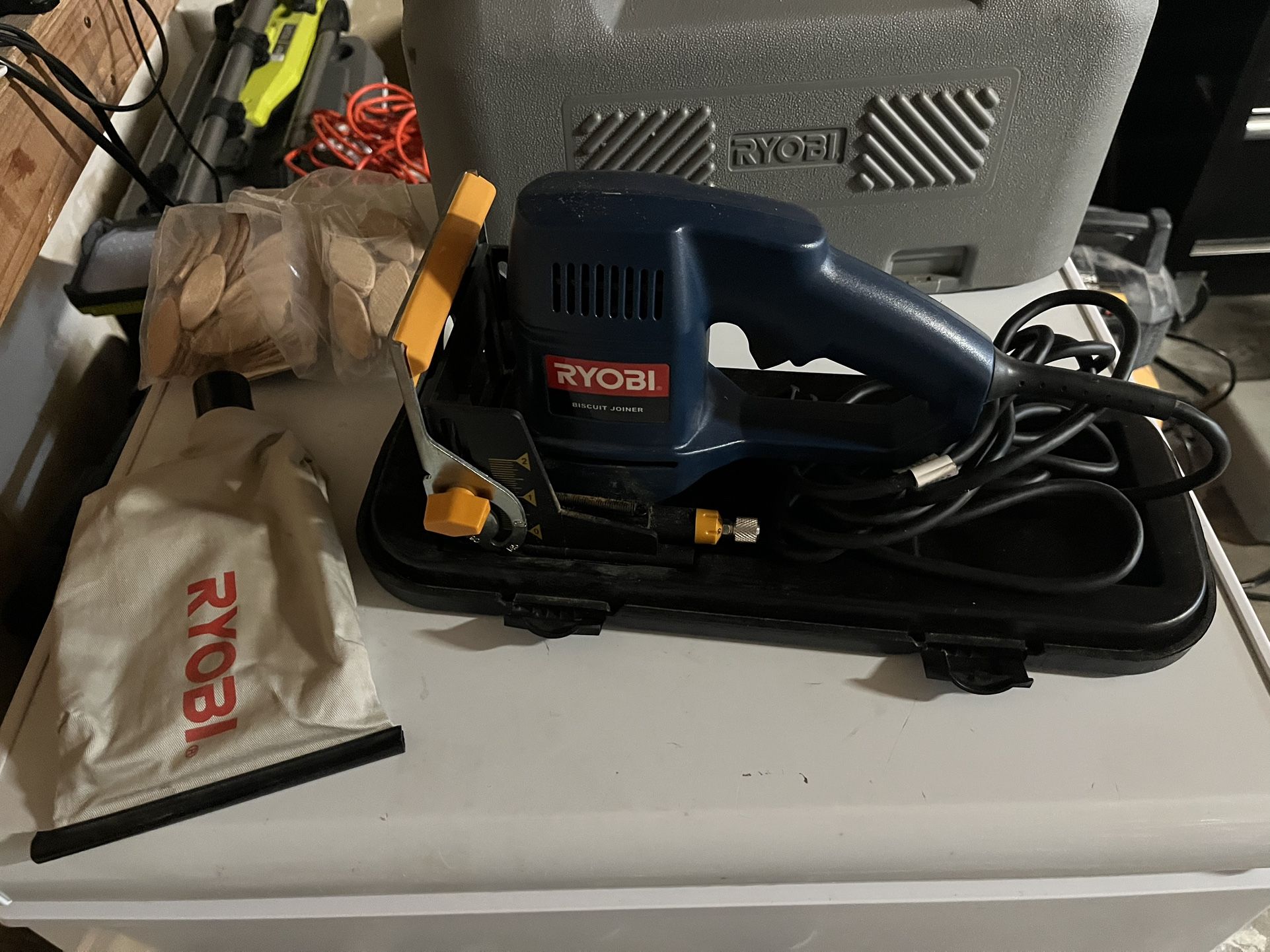 Ryobi Biscuit Joiner