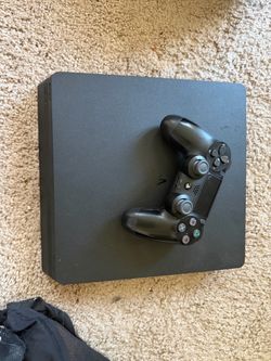 PS4 w/ Games
