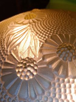 Glass Table Lamp "Lalique Shade Lotus Pattern