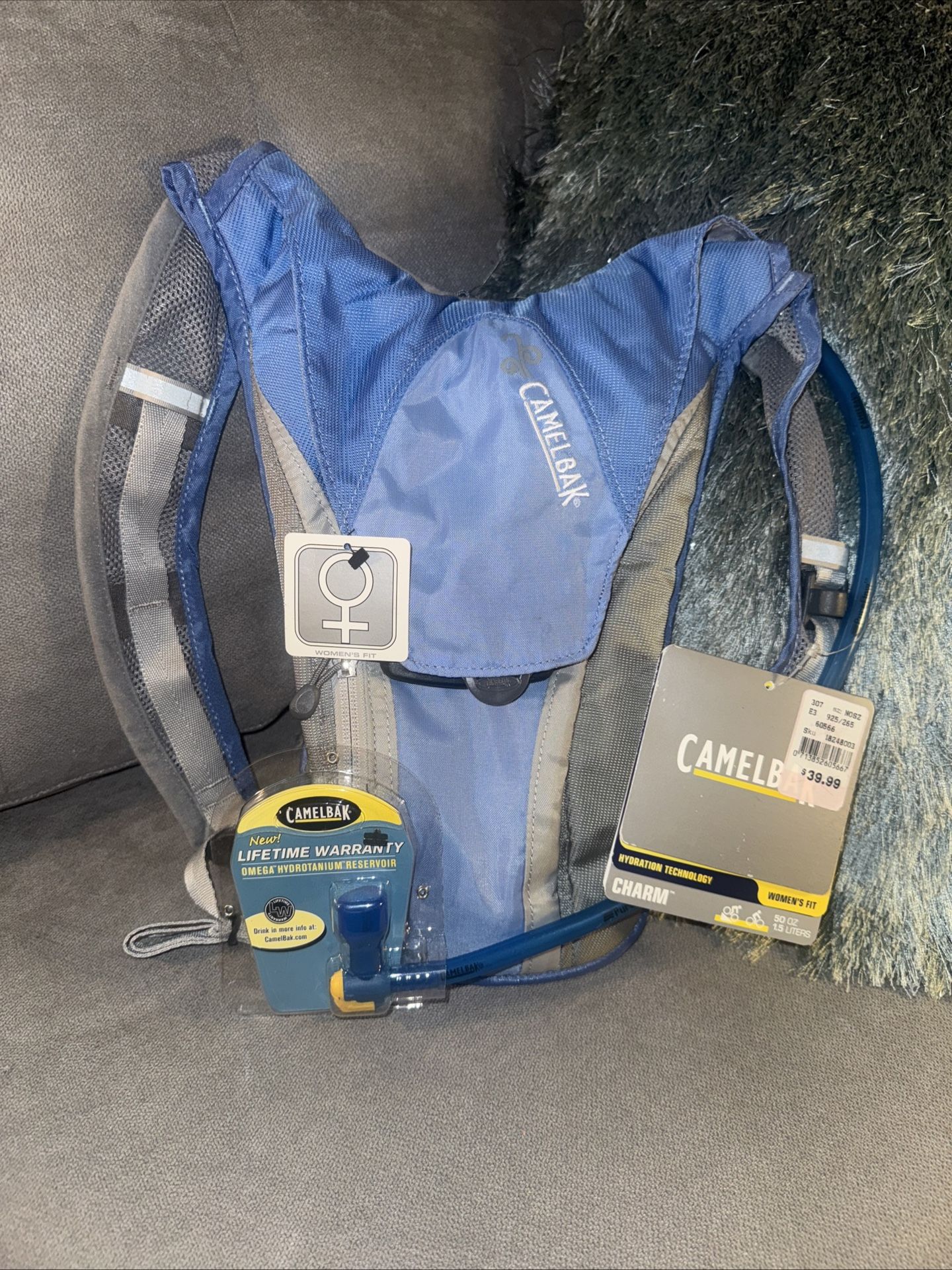 CamelBak Charm 50oz/1.5L Women's Hydration Backpack *BRAND NEW*