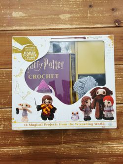 HARRY POTTER CROCHET 14 MAGICAL PROJECTS **BRAND NEW**