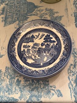 13 Blue Willow Churchill Salad Plates
