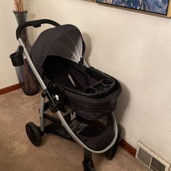 Graco modes Infant Travel System  
