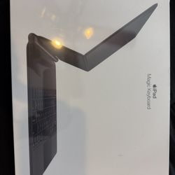 iPad Magic Keyboard 