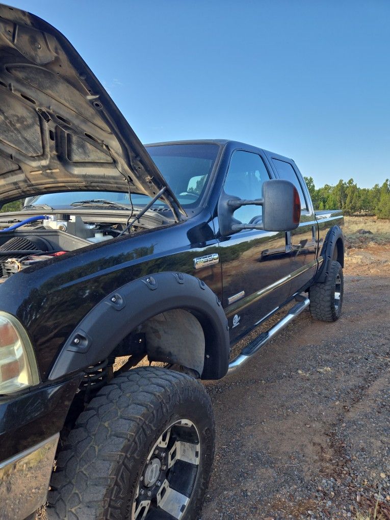 2006 Ford F-350 Super Duty Super Cab