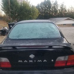 Classic 96 Nissan MAXIMA 5 Speed