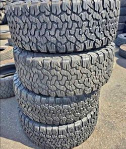 🎖35x12.50/20 Bfgoodrich ko2 tires Con 80% de Vida Las 4