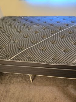 New Firm Queen Matress