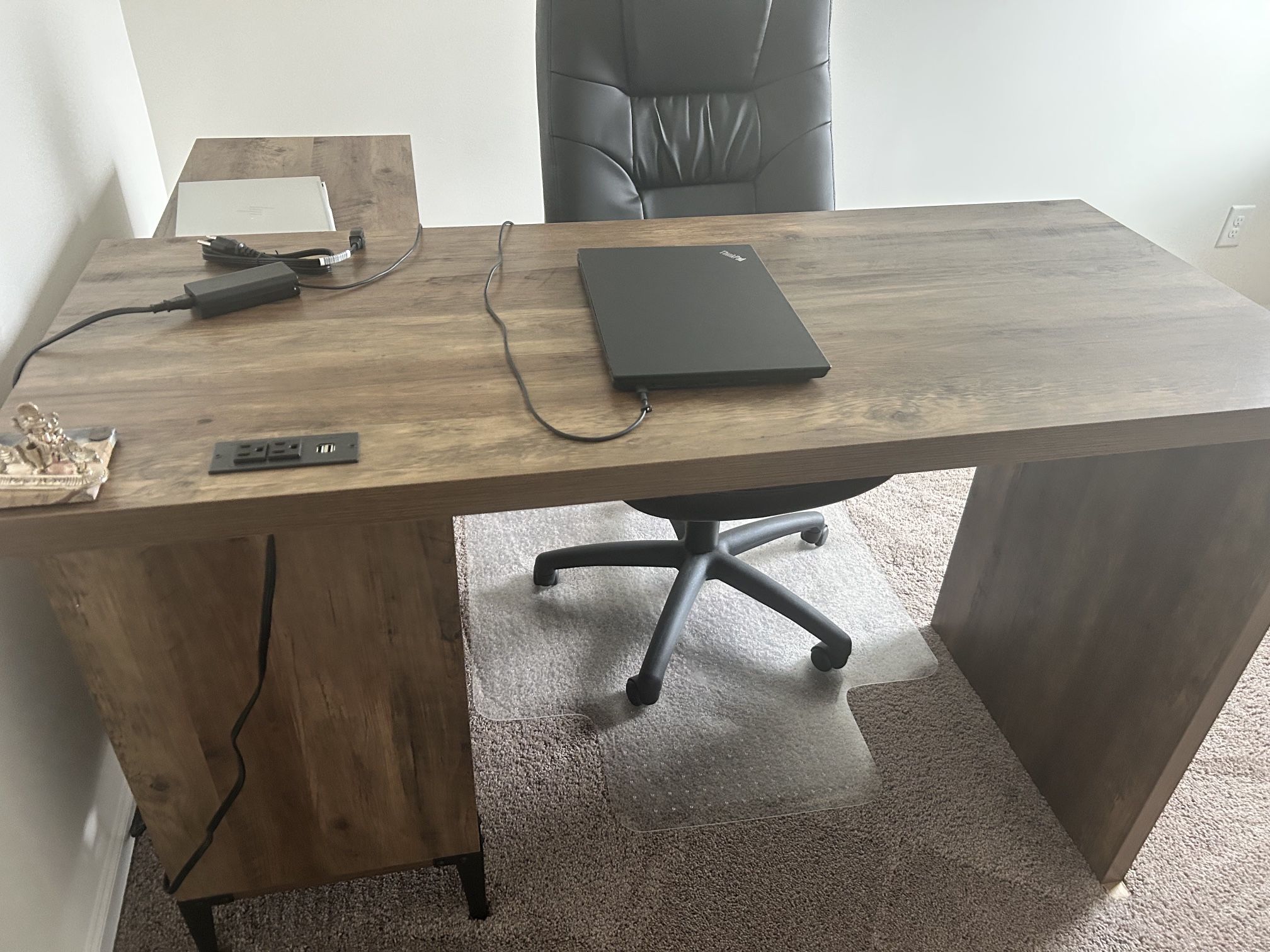 Office Desk and Chair ( Barely used)