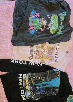 3 Hoodie Lot