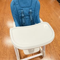 Joovy High Chair/booster