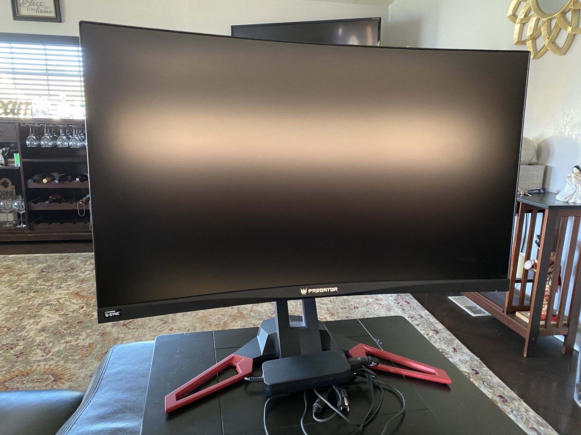 Gaming Monitor 32 Inch Predator Built In Speakers 165Hz