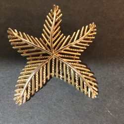 Gold Tone Starfish Pin   2”   By Lisner Signed