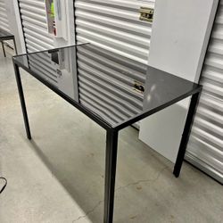 Black Glass dining Table