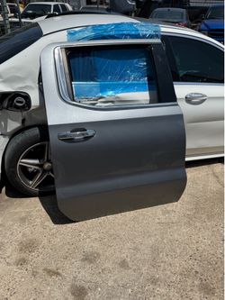 2019-2025 Chevy Silverado 1500 rear door